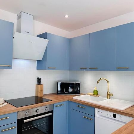 Appartement Au Coeur De Granville Bagian luar foto